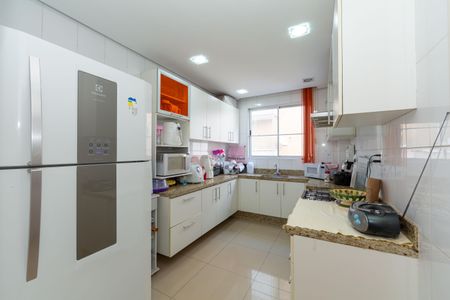 Apartamento à venda com 252m², 5 quartos e 3 vagasCozinha