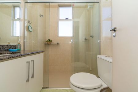 Apartamento à venda com 252m², 5 quartos e 3 vagasBanheiro 1