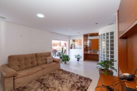 Apartamento à venda com 252m², 5 quartos e 3 vagasSala 2