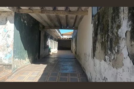 Casa à venda com 117m², 3 quartos e 4 vagas