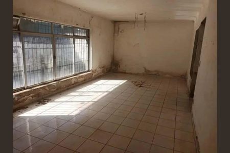 Casa à venda com 3 quartos, 117m² em Jardim Trussardi, São Paulo