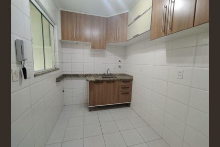 Casa à venda com 3 quartos, 90m² em Água Rasa, São Paulo