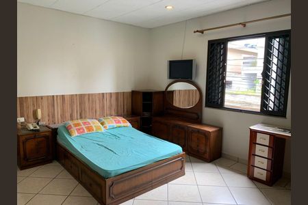 Casa à venda com 4 quartos, 229m² em Vila Prudente, São Paulo