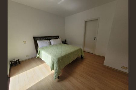 Casa à venda com 4 quartos, 582m² em Residencial Zero (Tambore), Santana de Parnaíba