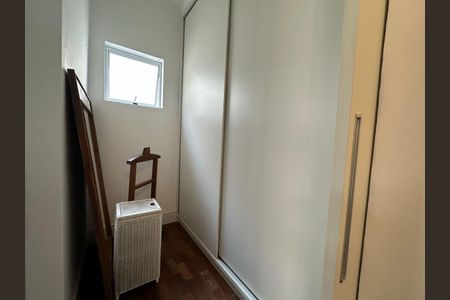 Casa à venda com 3 quartos, 159m² em Vila Regente Feijó, São Paulo