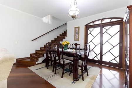 Sala de casa para alugar com 3 quartos, 309m² em Jardim Maria Estela, São Paulo