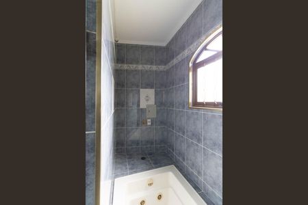 Casa para alugar com 309m², 3 quartos e 4 vagasBanheiro da Suíte