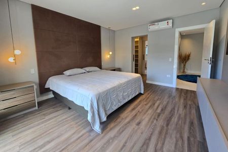 Casa à venda com 4 quartos, 561m² em Parque Terra Nova II, São Bernardo do Campo