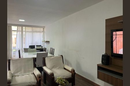 Casa à venda com 3 quartos, 247m² em Brooklin Novo, São Paulo