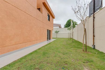 Casa à venda com 292m², 4 quartos e 3 vagas