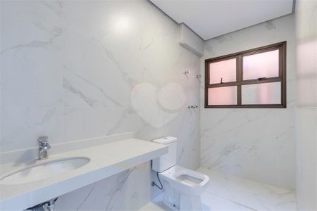 Casa à venda com 292m², 4 quartos e 3 vagas