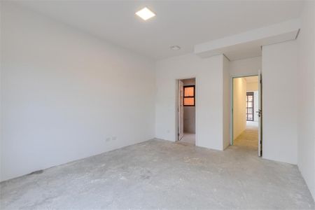 Casa à venda com 292m², 4 quartos e 3 vagas