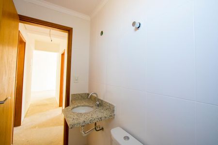 Apartamento à venda com 86m², 3 quartos e 2 vagasBanheiro social