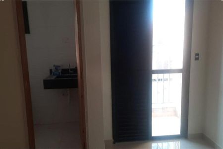 Casa à venda com 2 quartos, 104m² em Parque das Nações, Santo André