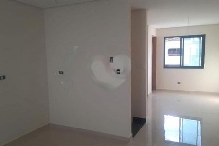 Casa à venda com 2 quartos, 104m² em Parque das Nações, Santo André