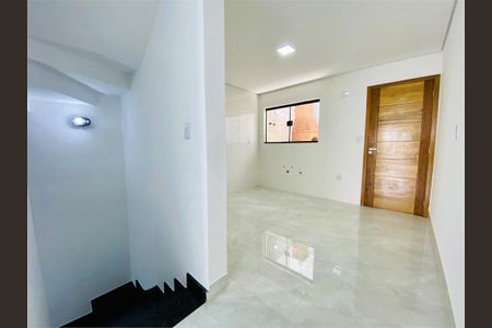 Casa à venda com 3 quartos, 140m² em Vila Salete, São Paulo