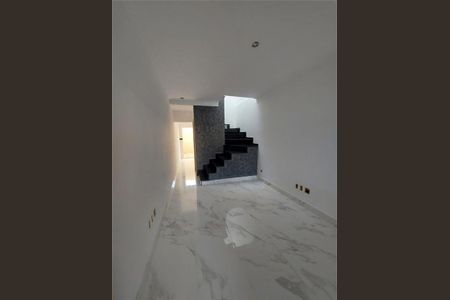 Casa à venda com 3 quartos, 108m² em Vila Ré, São Paulo
