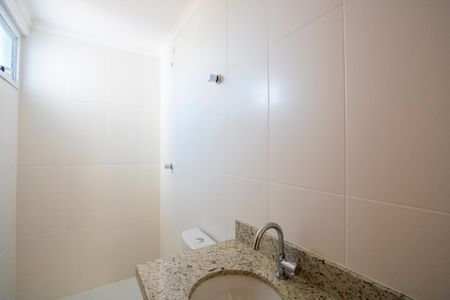 Apartamento à venda com 86m², 3 quartos e 2 vagasBanheiro social