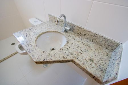 Apartamento à venda com 86m², 3 quartos e 2 vagas Apartamento à venda com 86m², 3 quartos e 2 vagasBanheiro da Suíte