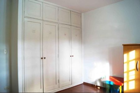 Casa à venda com 3 quartos, 178m² em Jardim Petropolis, São Paulo