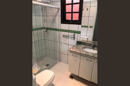 Casa à venda com 178m², 3 quartos e 2 vagas