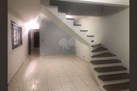 Casa à venda com 178m², 3 quartos e 2 vagas