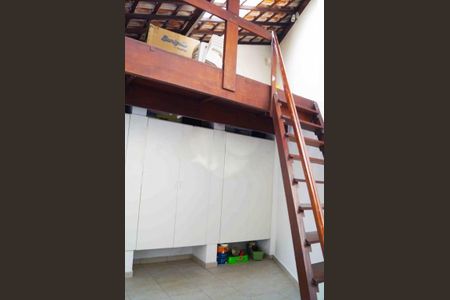 Casa à venda com 178m², 3 quartos e 2 vagas