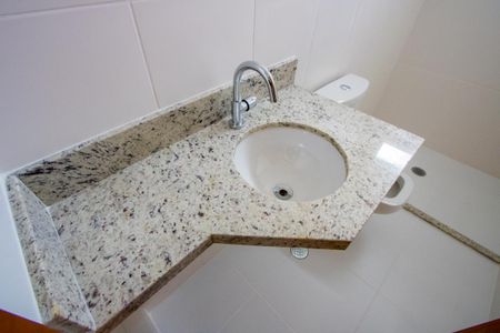 Apartamento à venda com 86m², 3 quartos e 2 vagasBanheiro da Suíte