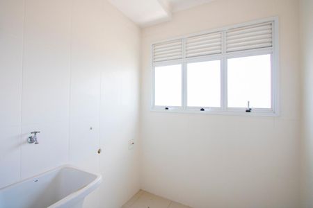 Apartamento à venda com 86m², 3 quartos e 2 vagas Apartamento à venda com 86m², 3 quartos e 2 vagasÁrea de serviço