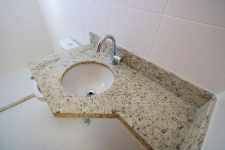 Apartamento à venda com 86m², 3 quartos e 2 vagasBanheiro Social