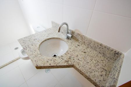 Apartamento à venda com 86m², 3 quartos e 2 vagasBanheiro social