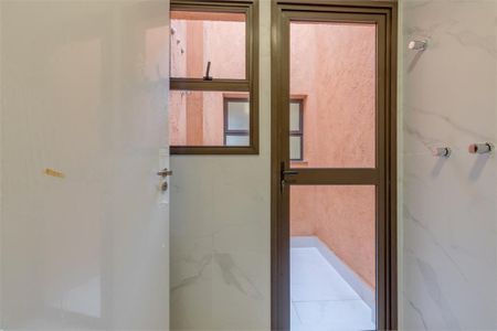 Casa à venda com 291m², 4 quartos e 3 vagas