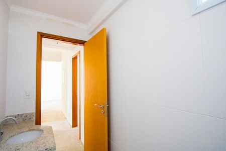 Apartamento à venda com 86m², 3 quartos e 2 vagasBanheiro social