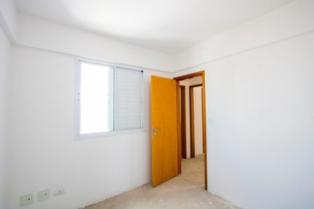 Apartamento à venda com 86m², 3 quartos e 2 vagasQuarto 2