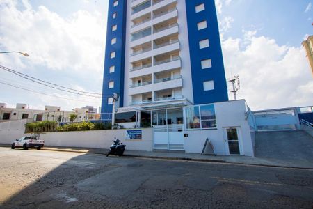 Apartamento à venda com 86m², 3 quartos e 2 vagasFachada