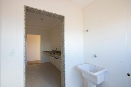 Apartamento à venda com 85m², 3 quartos e 2 vagas Apartamento à venda com 85m², 3 quartos e 2 vagasÁrea de serviço