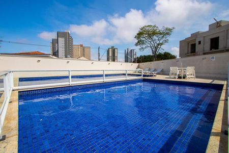 Apartamento à venda com 85m², 3 quartos e 2 vagas Apartamento à venda com 85m², 3 quartos e 2 vagasÁrea comum - Piscina