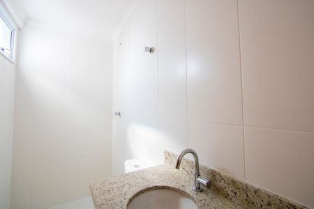 Apartamento à venda com 86m², 3 quartos e 2 vagasBanheiro social