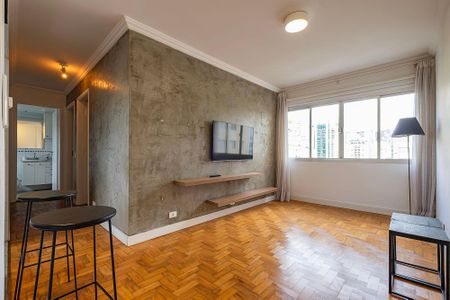 Sala de apartamento para alugar com 2 quartos, 60m² em Cerqueira César, São Paulo