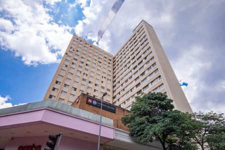 Apartamento para alugar com 60m², 2 quartos e sem vaga Apartamento para alugar com 60m², 2 quartos e sem vagaFachada