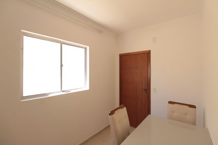 Sala de apartamento à venda com 2 quartos, 40m² em Jaqueline, Belo Horizonte