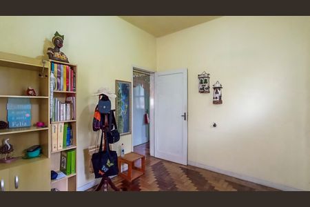 Casa à venda com 160m², 3 quartos e 2 vagasSala