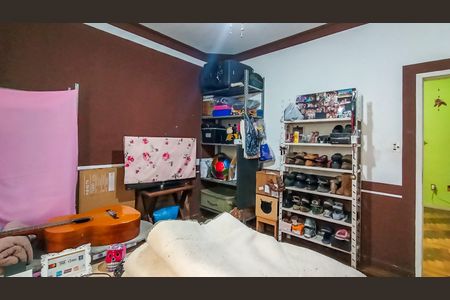 Casa à venda com 160m², 3 quartos e 2 vagasQuarto 2