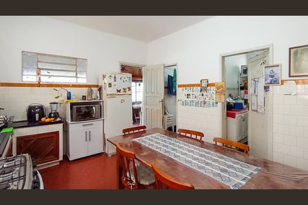 Casa à venda com 160m², 3 quartos e 2 vagasCozinha