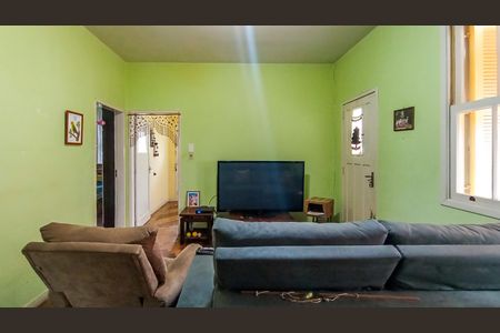 Casa à venda com 160m², 3 quartos e 2 vagasSala