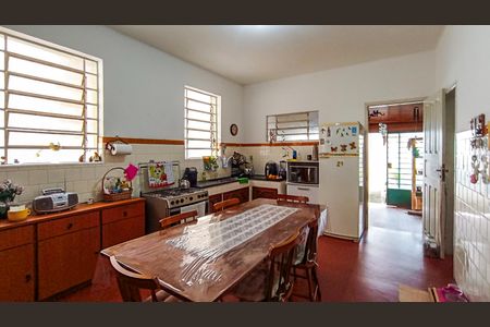 Casa à venda com 160m², 3 quartos e 2 vagasCozinha