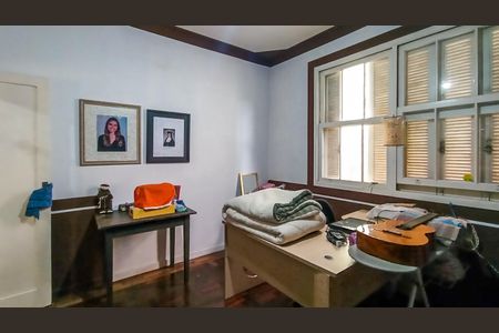 Casa à venda com 160m², 3 quartos e 2 vagasQuarto 2