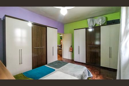 Quarto 1 de casa à venda com 3 quartos, 160m² em Glória, Porto Alegre