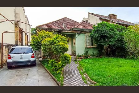 Casa à venda com 160m², 3 quartos e 2 vagasFachada