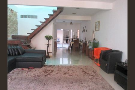 Casa de condomínio à venda com 200m², 5 quartos e 2 vagas